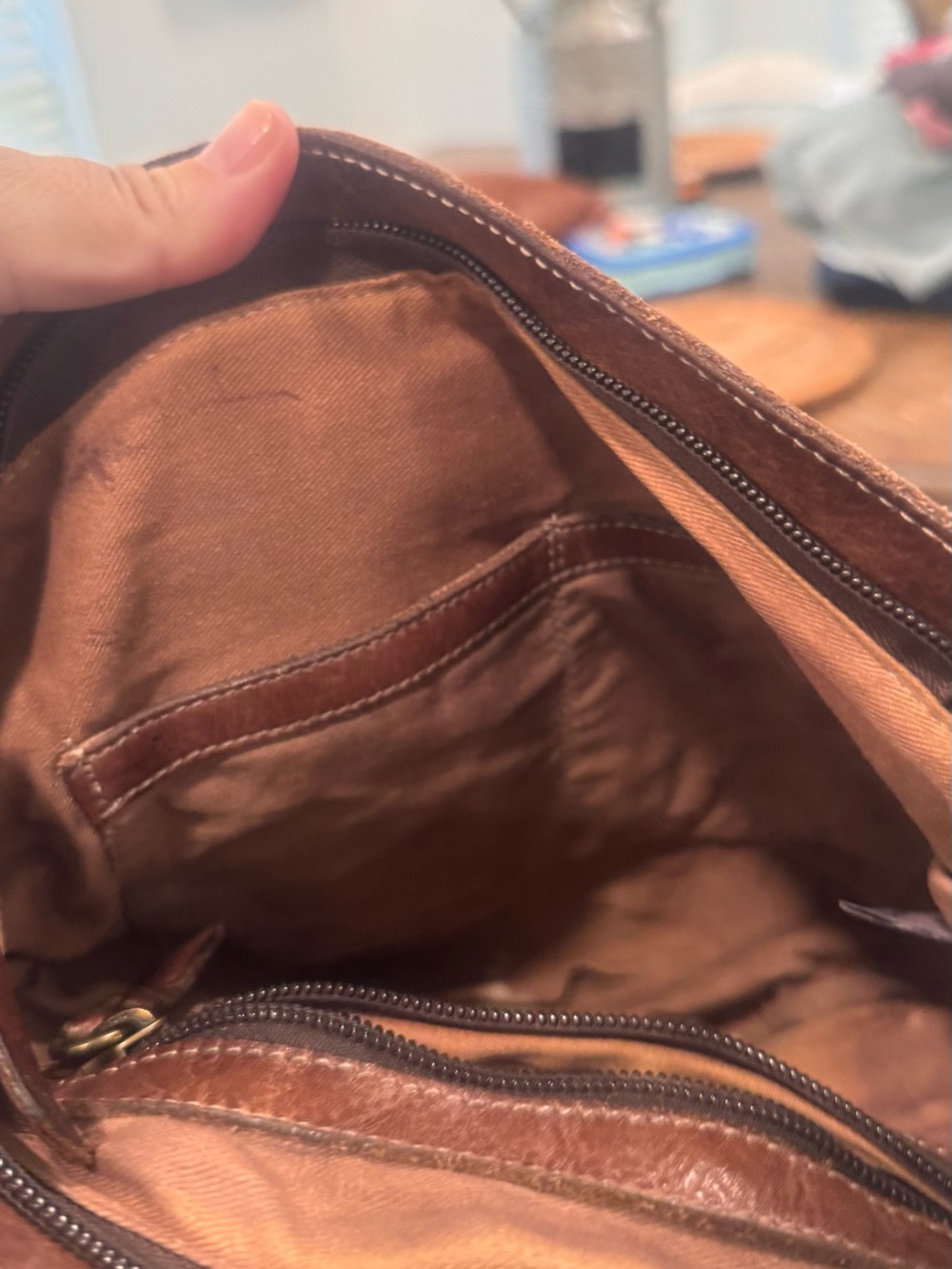 Women’s Brown Leather Crossbody Messenger Bag - Picture 8 of 8